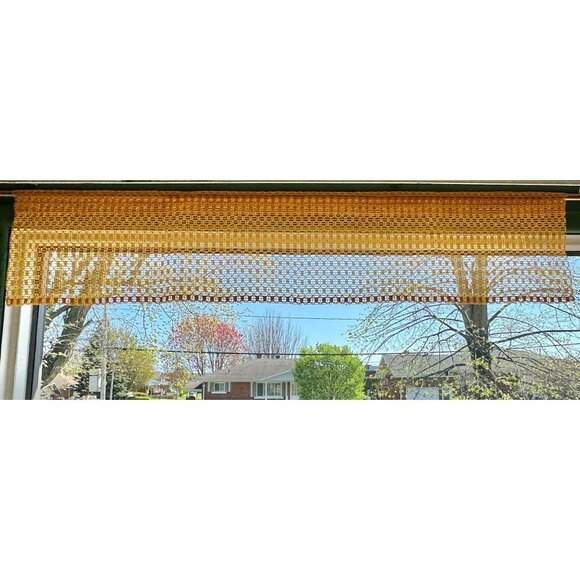 Vintage 1970s mesh valance, golden yellow, rod heading panel, price for each - Picture 1 of 9